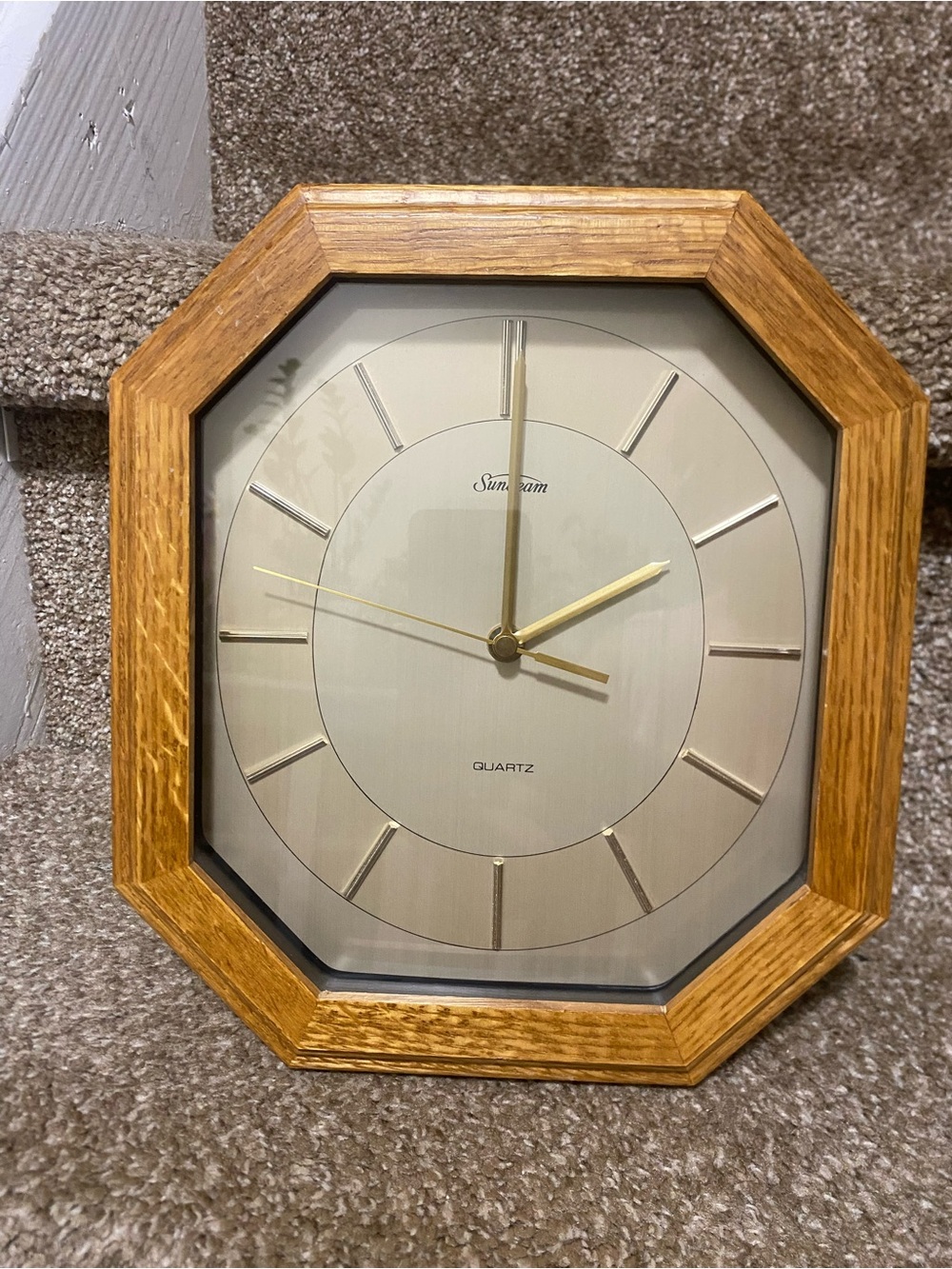 Vintage Sunbeam Quartz Wall Clock - Octagon Wood Frame Model 882-627 MCM Retro